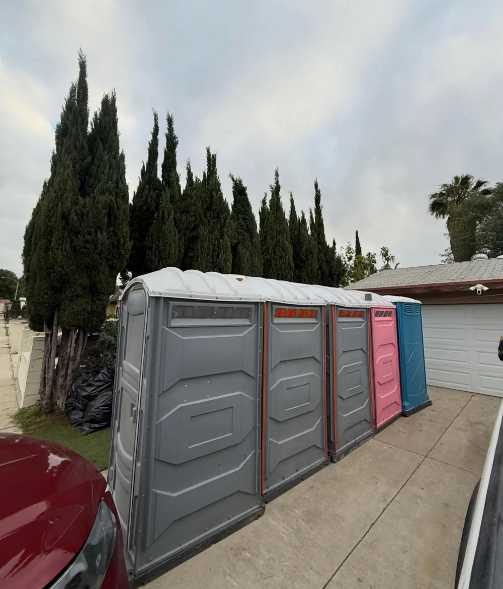 Septic System Failed? How to Rent a Porta Potty During Repairs